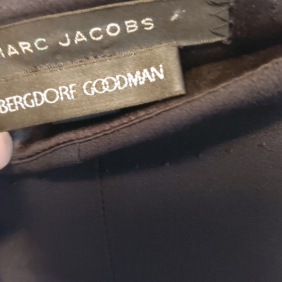 Blk pleated skirt, - Picture 2 of 8